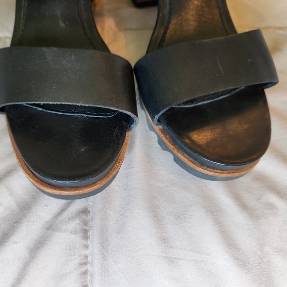 Sorel Black Tan Addington Cuff Leather Colorblock Heel Open Toe Sandal - Picture 6 of 12